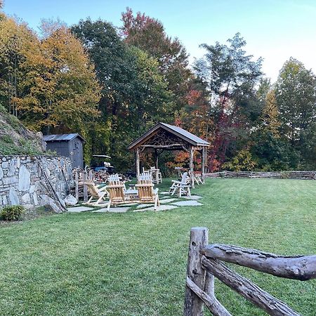 韦恩斯维尔 Elk & Embers Mountain Hideaway酒店 外观 照片